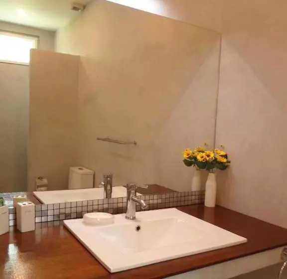 Chuan Chom Villas