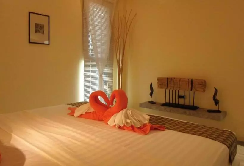 Chuan Chom Villas