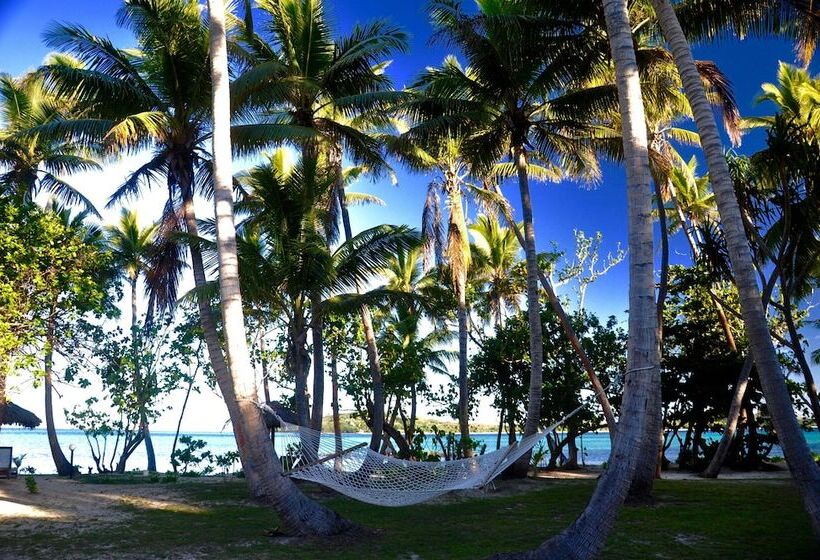 فندق Coconut Beach Resort