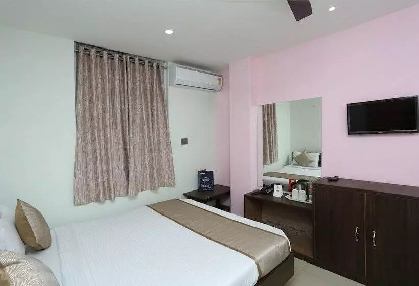 ホテル O Aashray Guest House