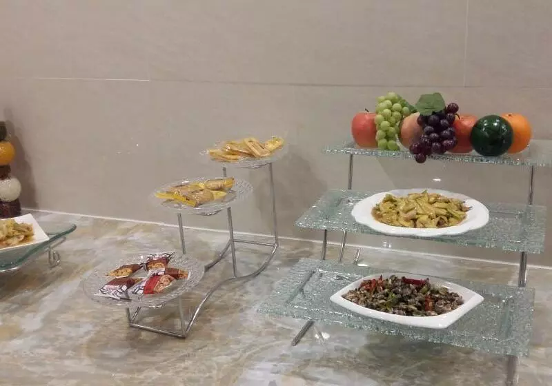 ホテル Greentree Inn Hightech Zone Shandong University Bathing Beach