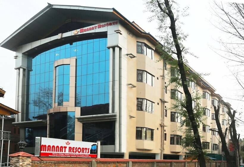 هتل Mannat Resorts