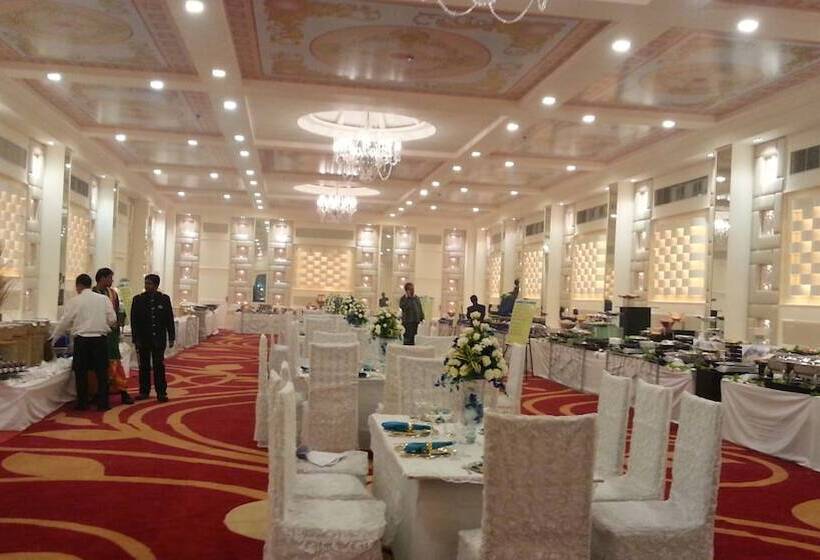 هتل Mannat Resorts