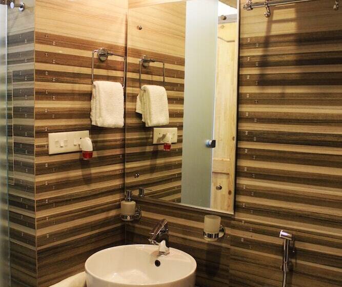 هتل Mannat Resorts