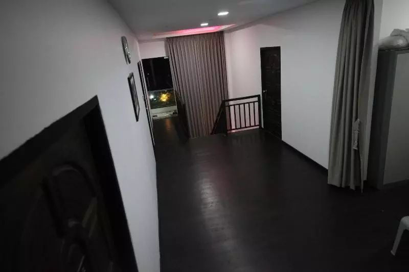 هتل Mini Platinum