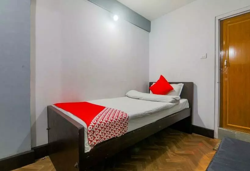 هتل Oyo 9097 Home Stay Laban