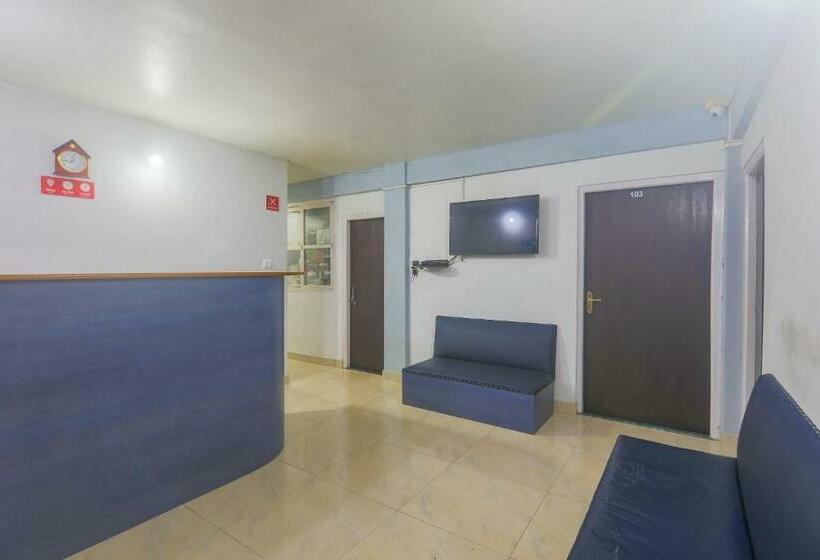 Hotel Oyo 9097 Home Stay Laban