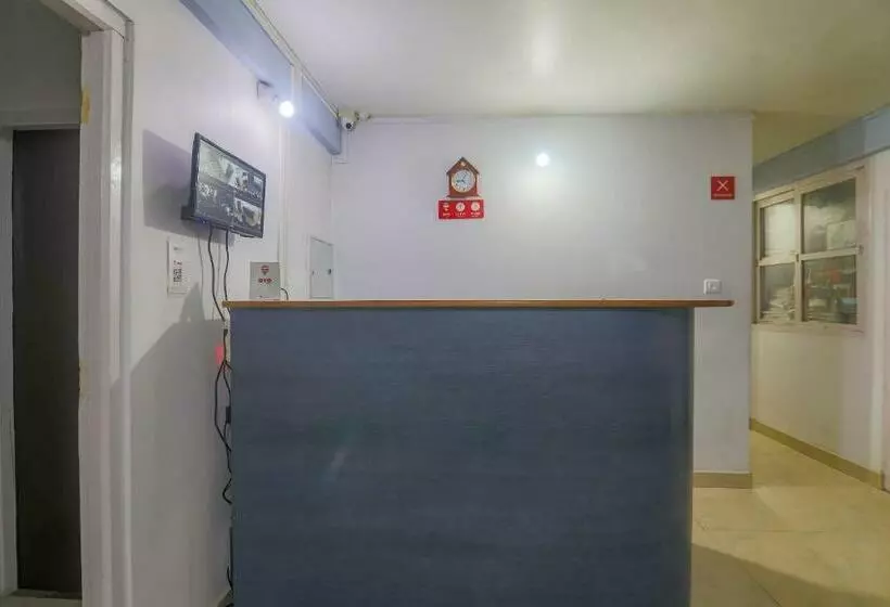 هتل Oyo 9097 Home Stay Laban