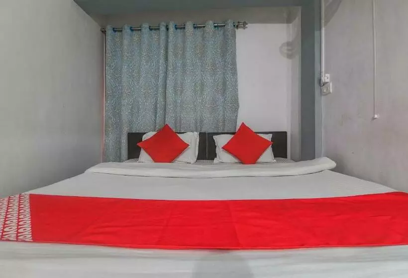 هتل Oyo 9097 Home Stay Laban