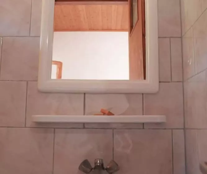 ホテル Porto Sabatiki