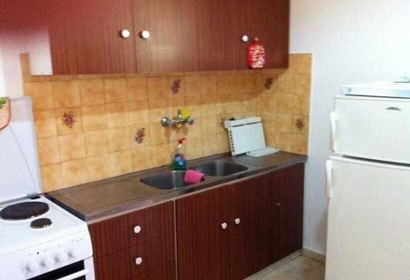 בית מלון כפרי Porto Sabatiki