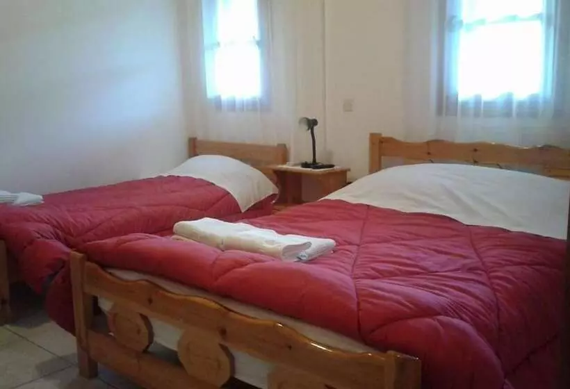 ホテル Porto Sabatiki