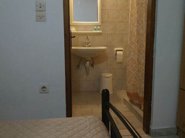 בית מלון כפרי Porto Sabatiki