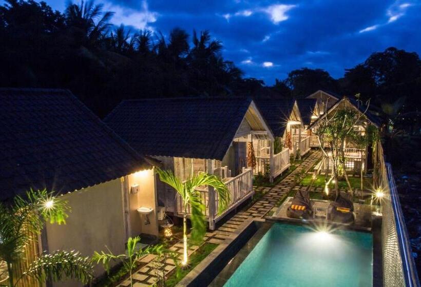 ホテル The Syron Huts Lembongan