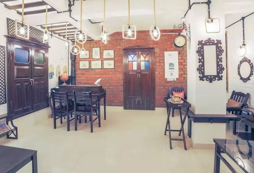 هتل Treebo Chalets, Nagpur Airport