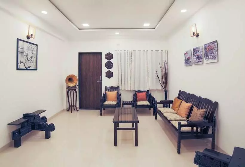 هتل Treebo Chalets, Nagpur Airport