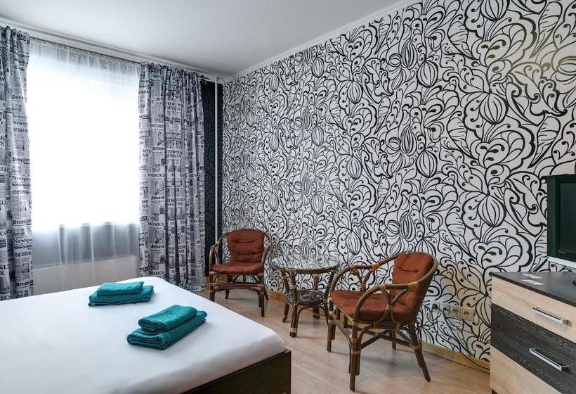 酒店 Mini  Tri Iyeroglifa