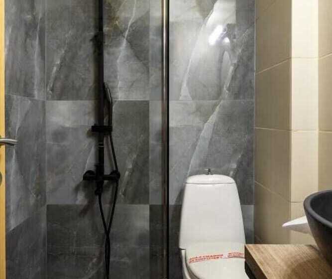 ペンション Limani Comfort Rooms