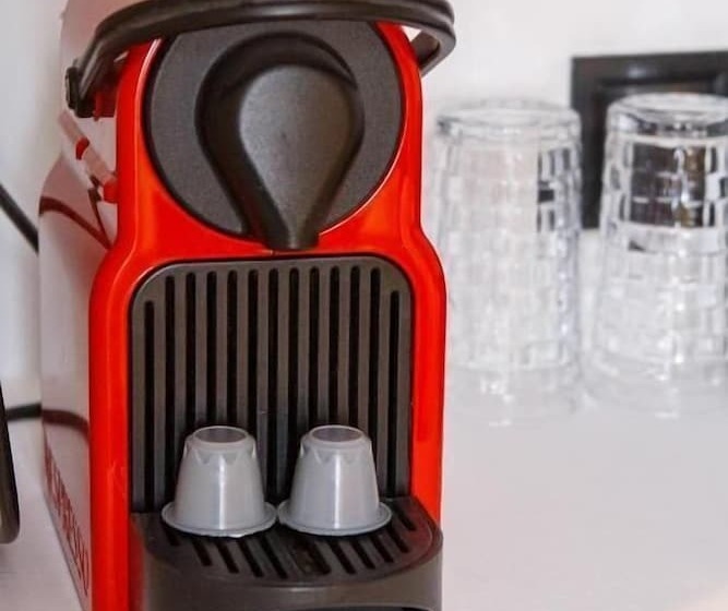 ペンション Limani Comfort Rooms