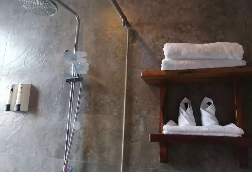 Majatalo 张家界天门山伴田居民宿