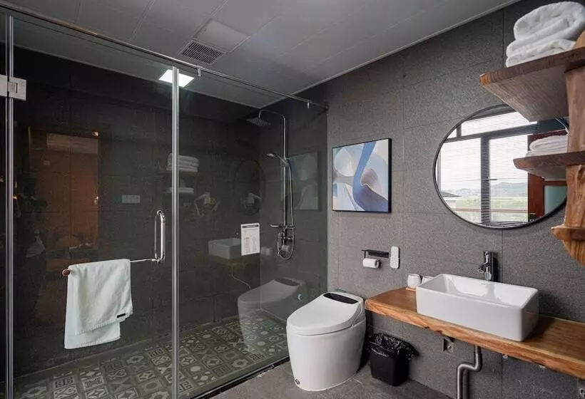 Majatalo 张家界天门山伴田居民宿