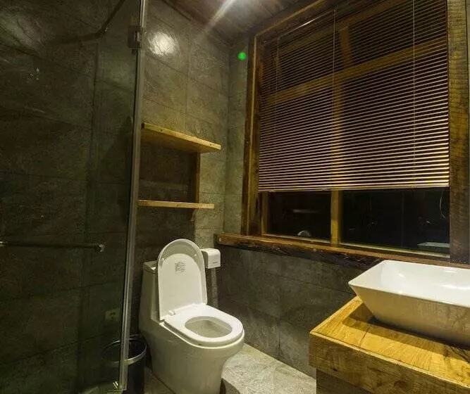 Majatalo 张家界天门山伴田居民宿