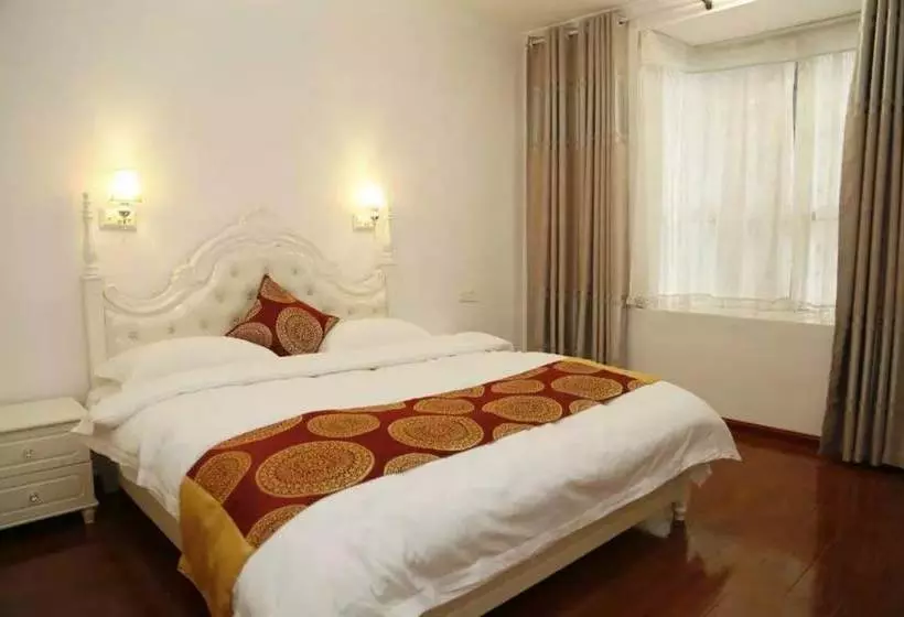 Zhangjiajie Mango Youth Hostel