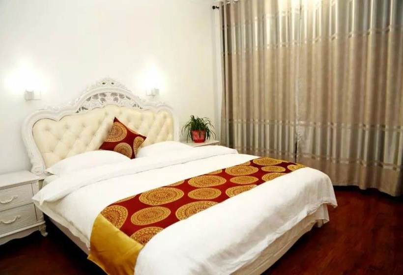 Zhangjiajie Mango Youth Hostel