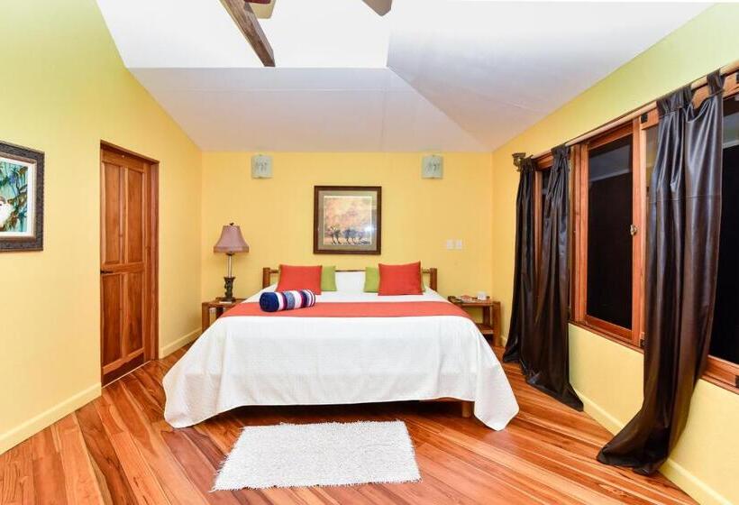 Casa Monos Locos   Portasol Vacation Rentals