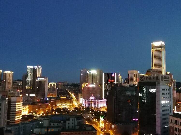 Dalian Xiuzhu Building Apartment