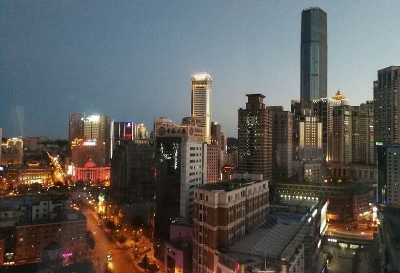 Dalian Xiuzhu Building Apartment