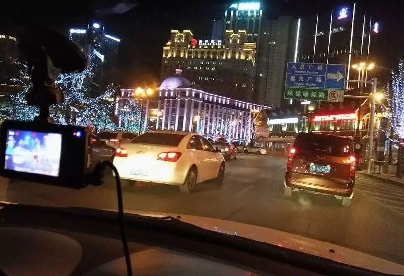 Dalian Xiuzhu Building Apartment