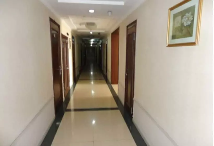 Dalian Xiuzhu Building Apartment