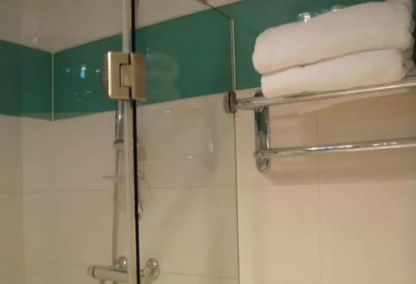 Dalian Xiuzhu Building Apartment