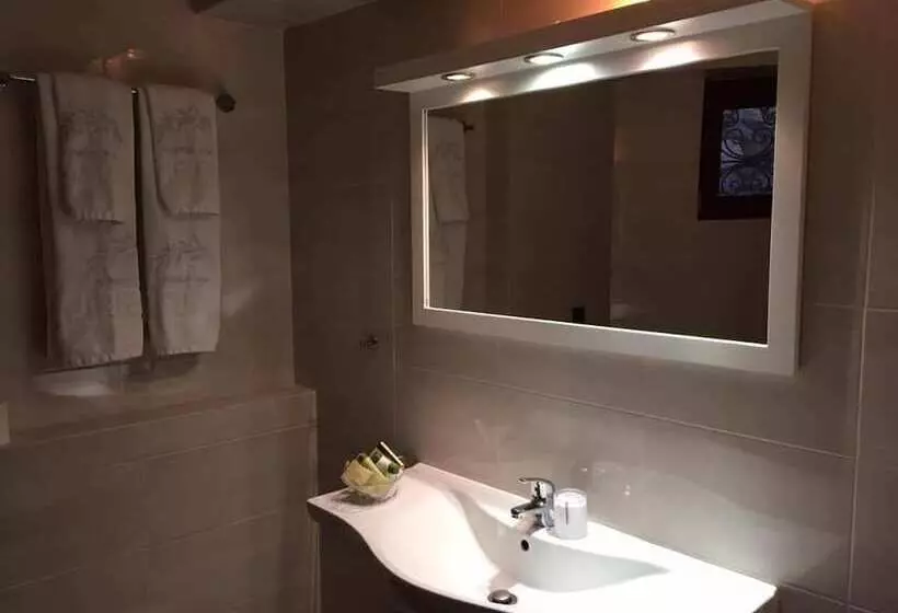 Hotelli Ellinon Thea Arachova