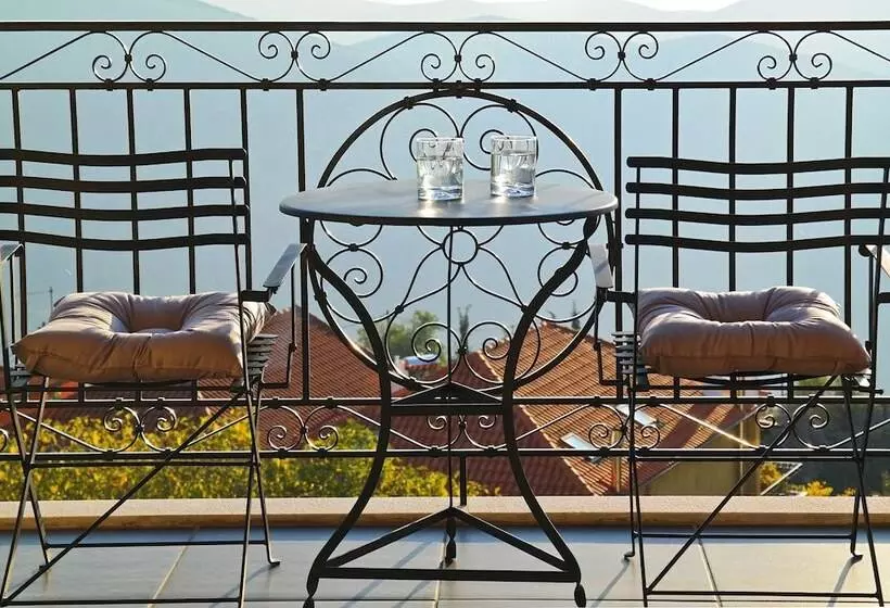 Hotelli Ellinon Thea Arachova