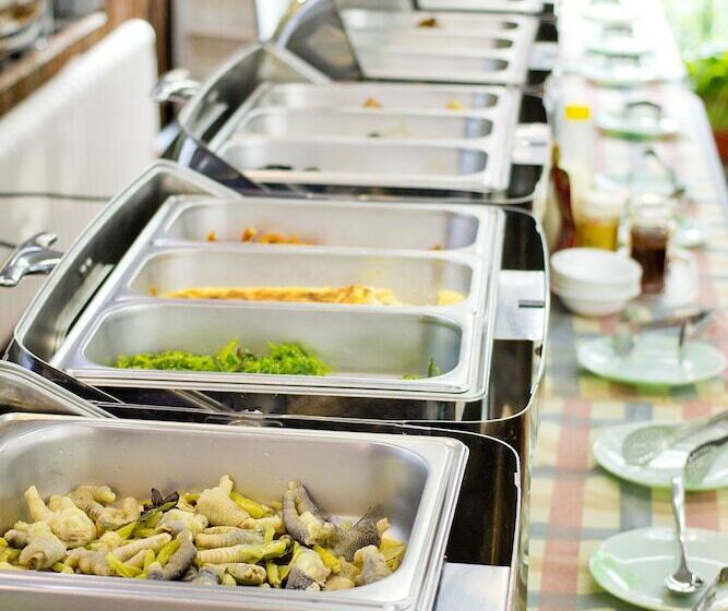 Mg Hotel   St. Michael S Cathedral, Qingdao