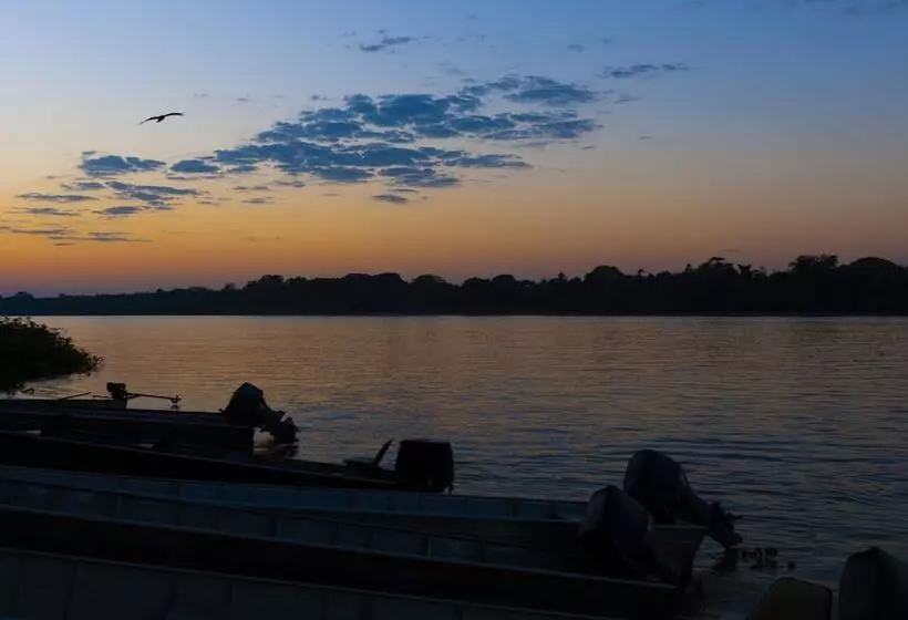 Hotelli Porto Jofre Pantanal