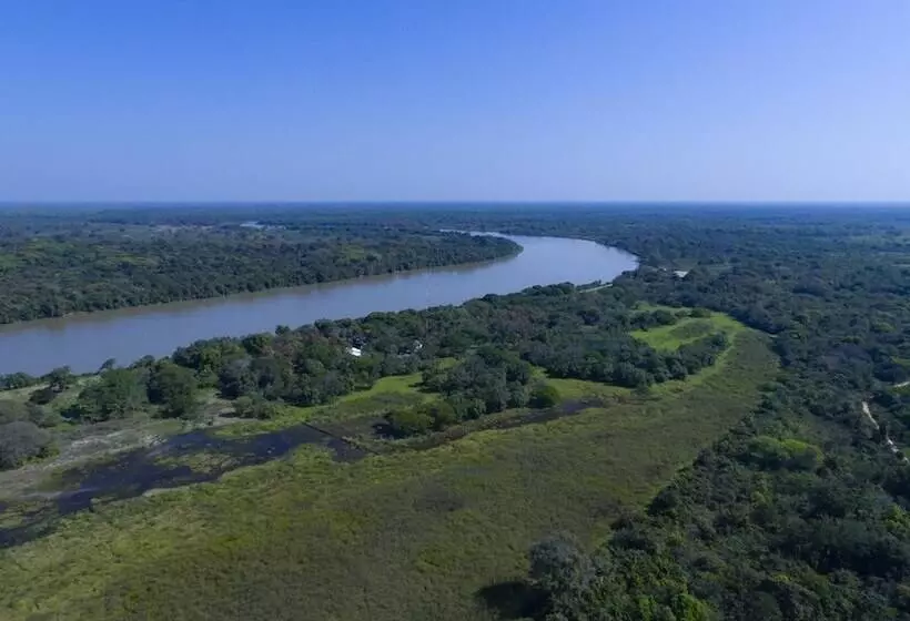 Hotelli Porto Jofre Pantanal