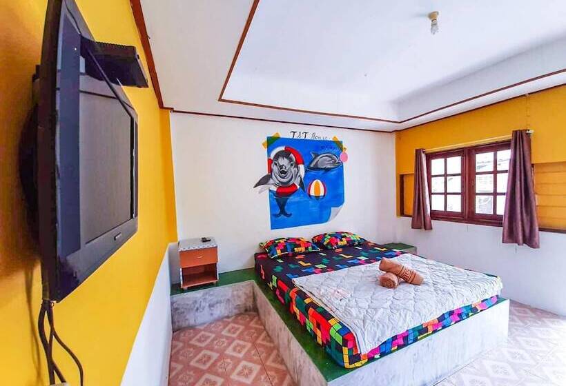 Hotell T And T House