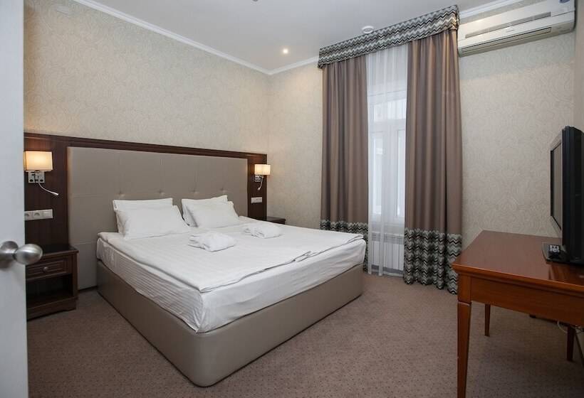 ホテル U Zolotykh Vorot