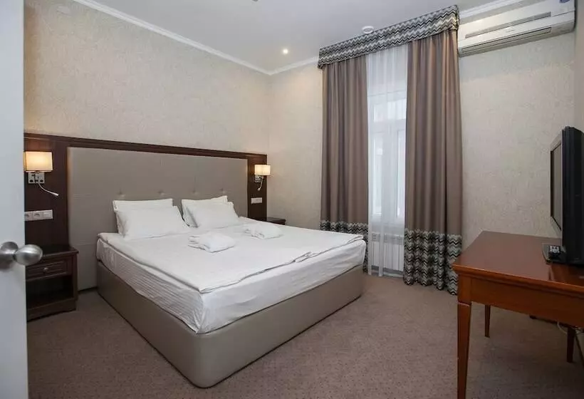 ホテル U Zolotykh Vorot