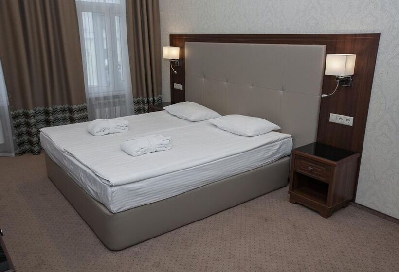 ホテル U Zolotykh Vorot