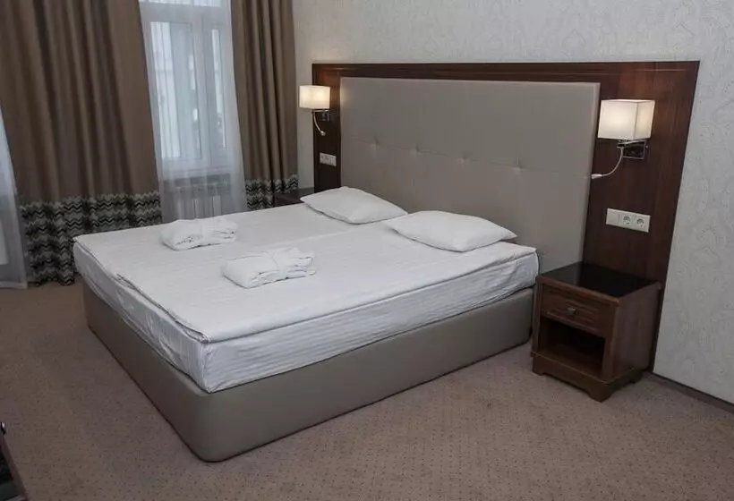 ホテル U Zolotykh Vorot