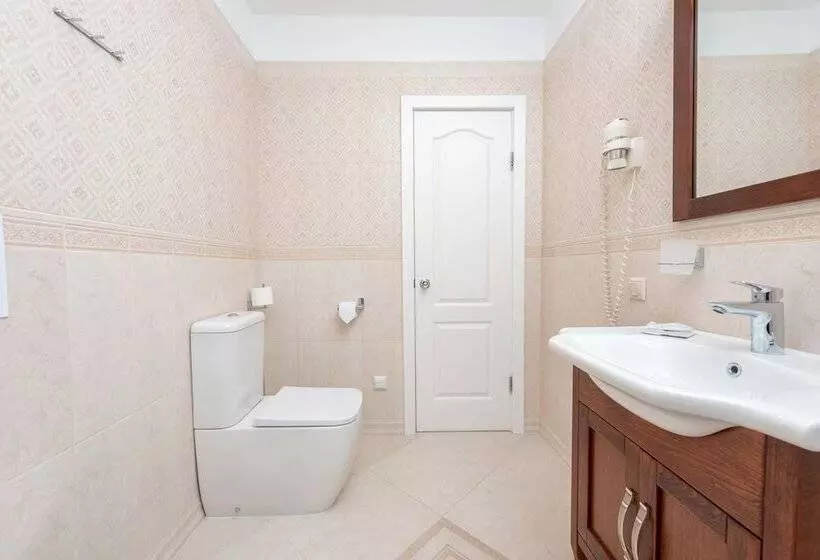 ホテル U Zolotykh Vorot