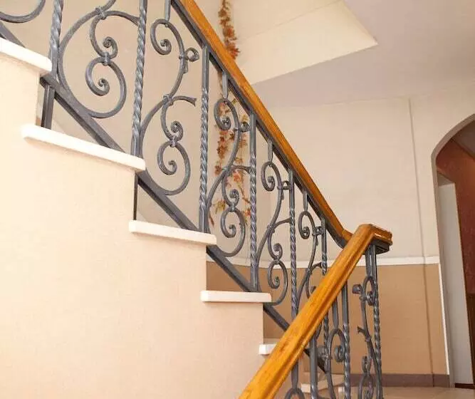 ホテル U Zolotykh Vorot