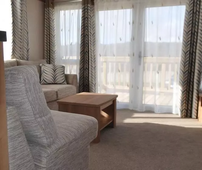 Hotelli West Loch Shores