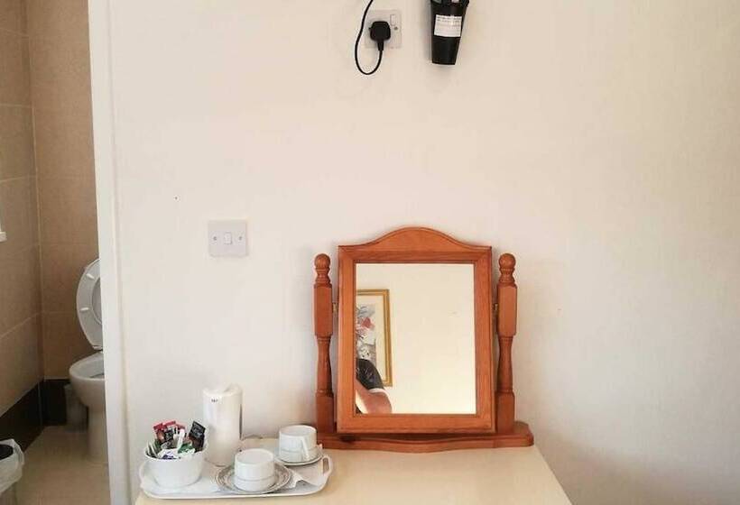 Oxford House Bed And Breakfast