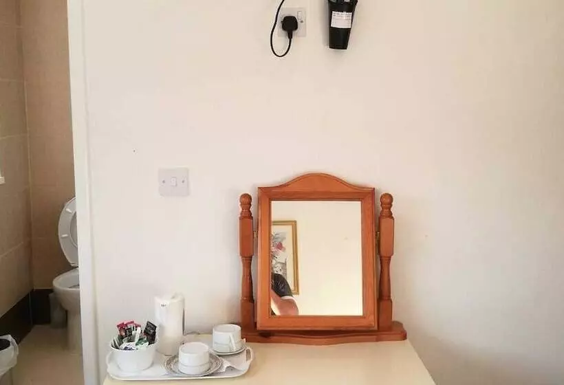 Oxford House Bed And Breakfast