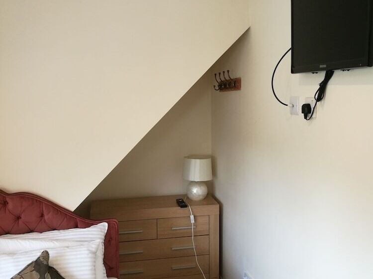 Oxford House Bed And Breakfast